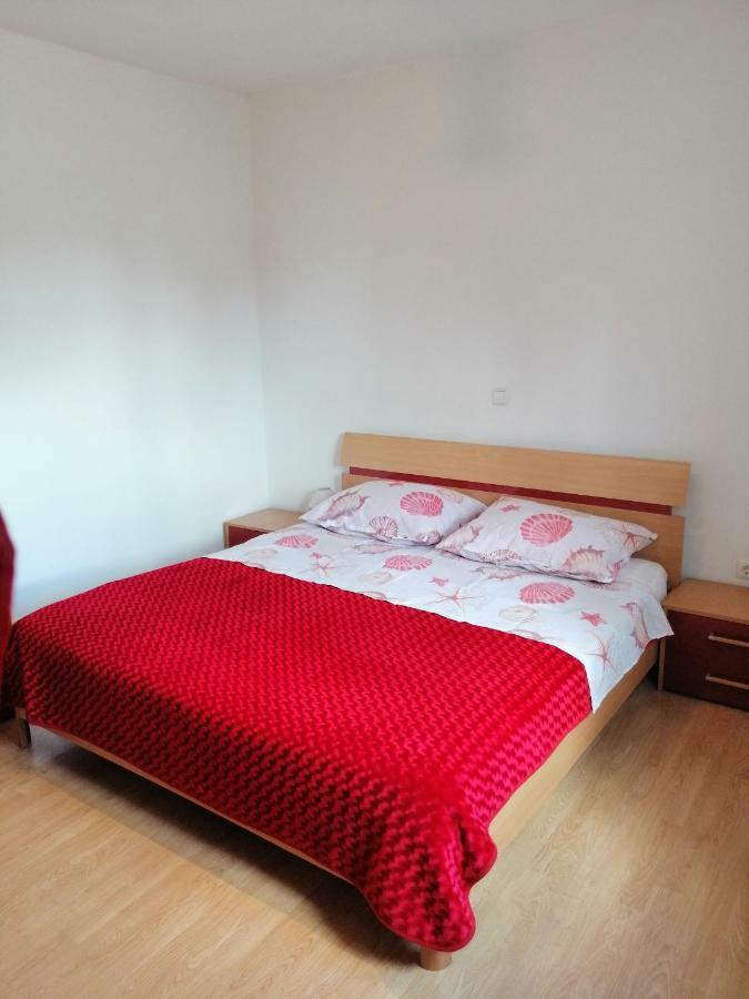 Apartman Rosanda Posedarje Ngoại thất bức ảnh