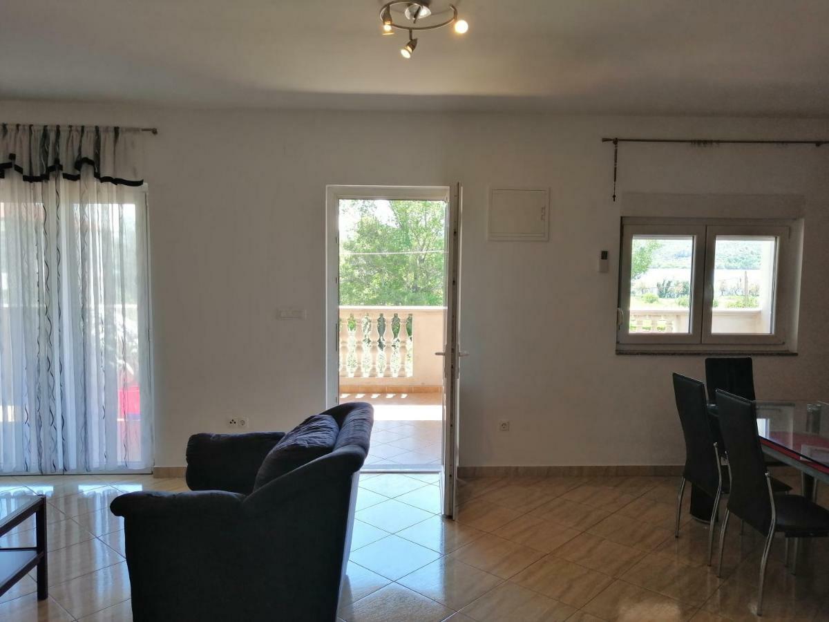 Apartman Rosanda Posedarje Ngoại thất bức ảnh